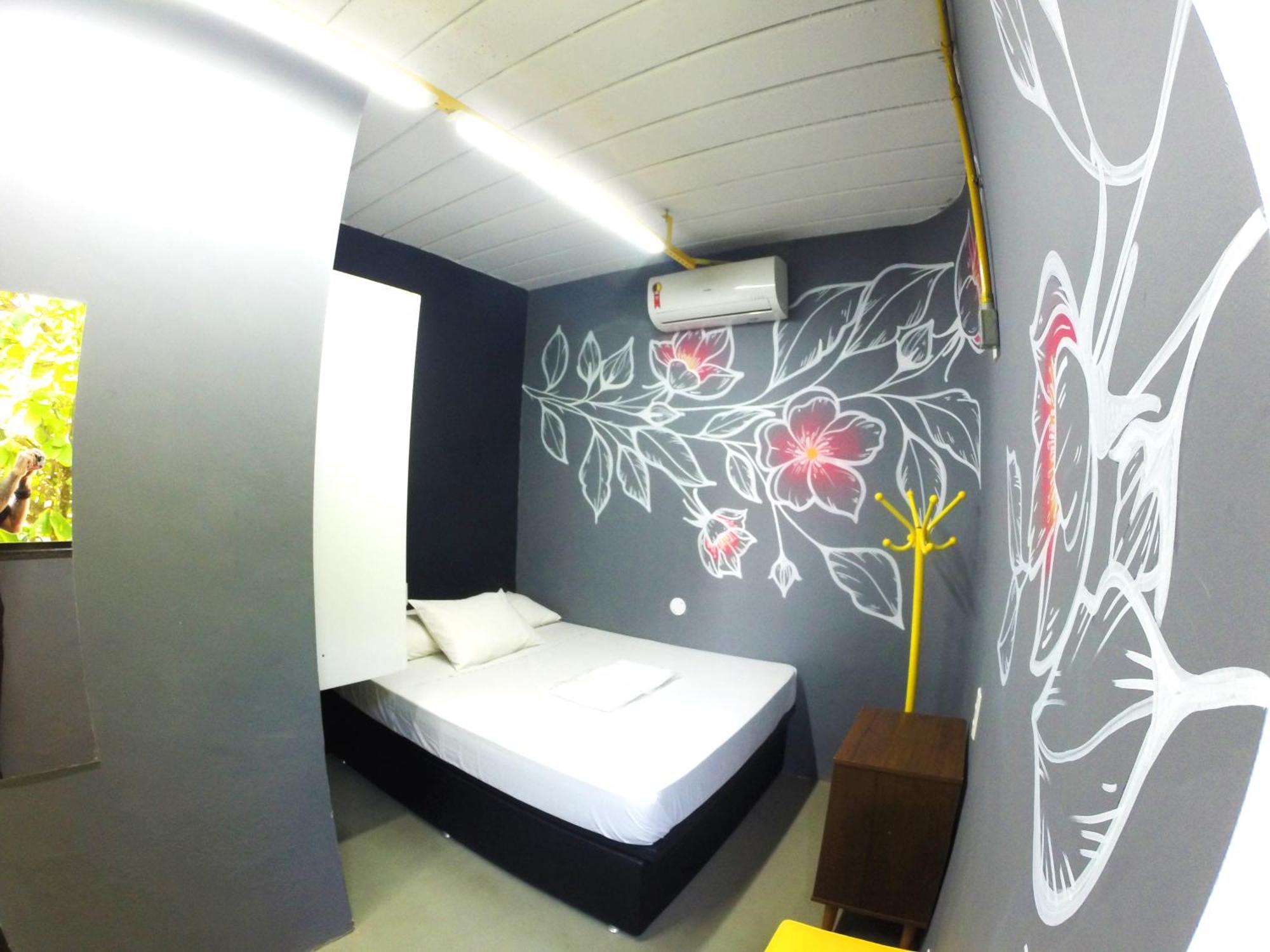 Albergue I'm Leblon *